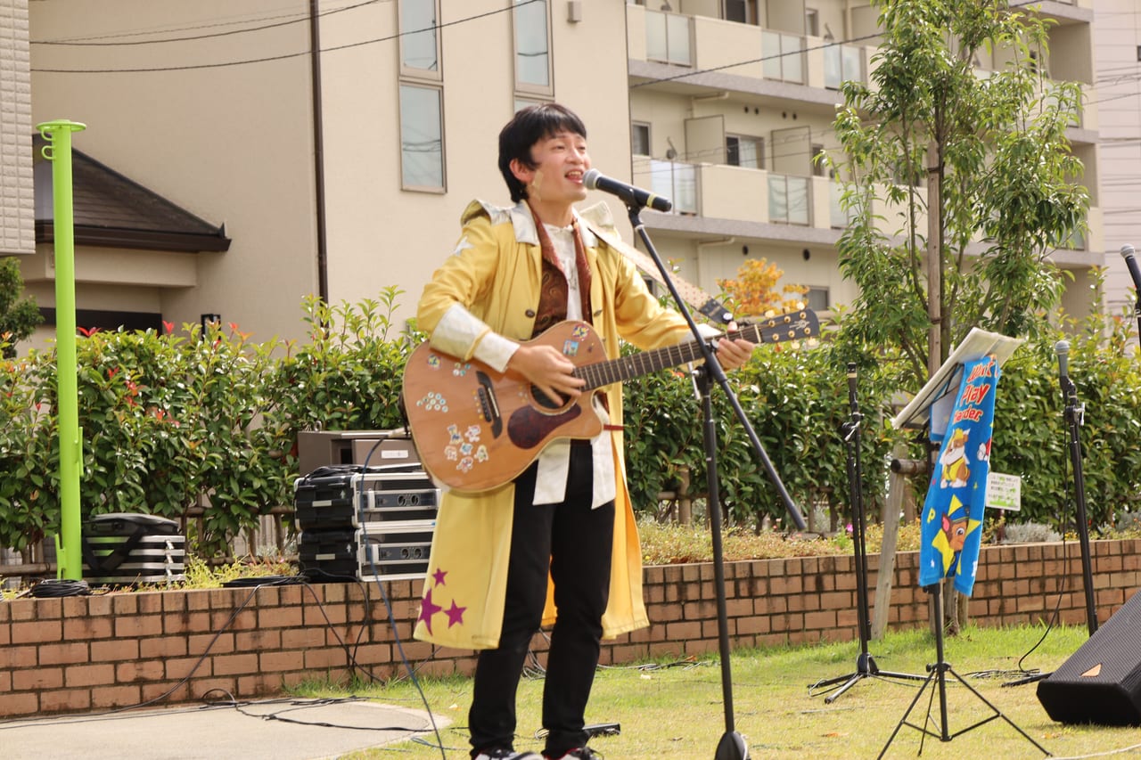 シンガーソングライター 龍井一磨さん(c)号外NET